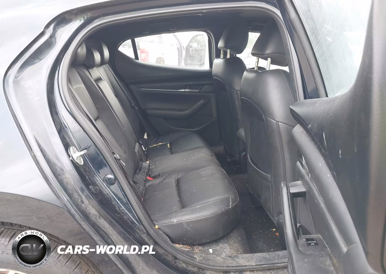 2020 Mazda Mazda3 VIN:JM1BPALM0L1175808 - 8