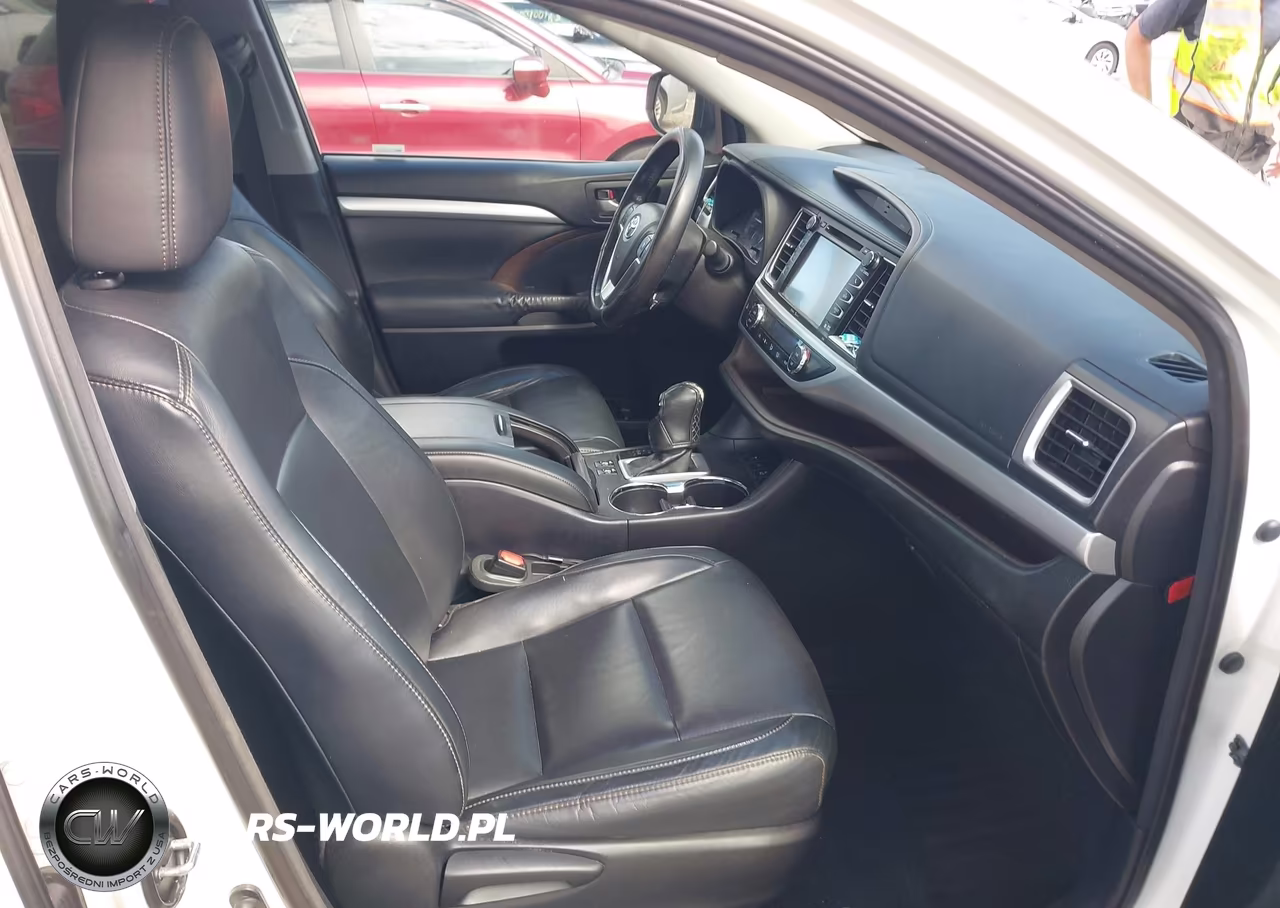 2015 Toyota Highlander Xle V6 VIN:5TDJKRFH4FS192576 - 5