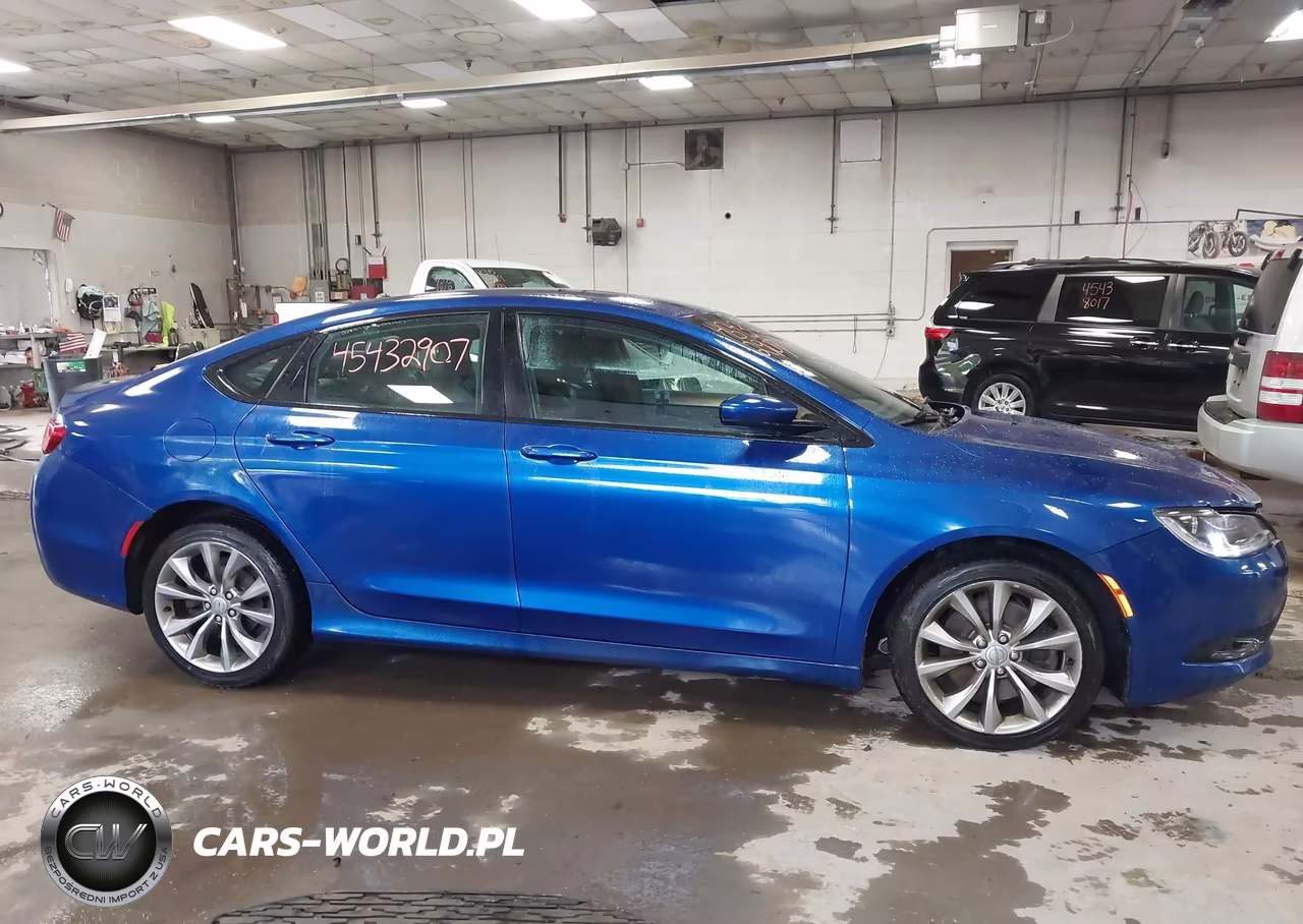 2015 Chrysler 200 S VIN:1C3CCCBG8FN528658 - 14