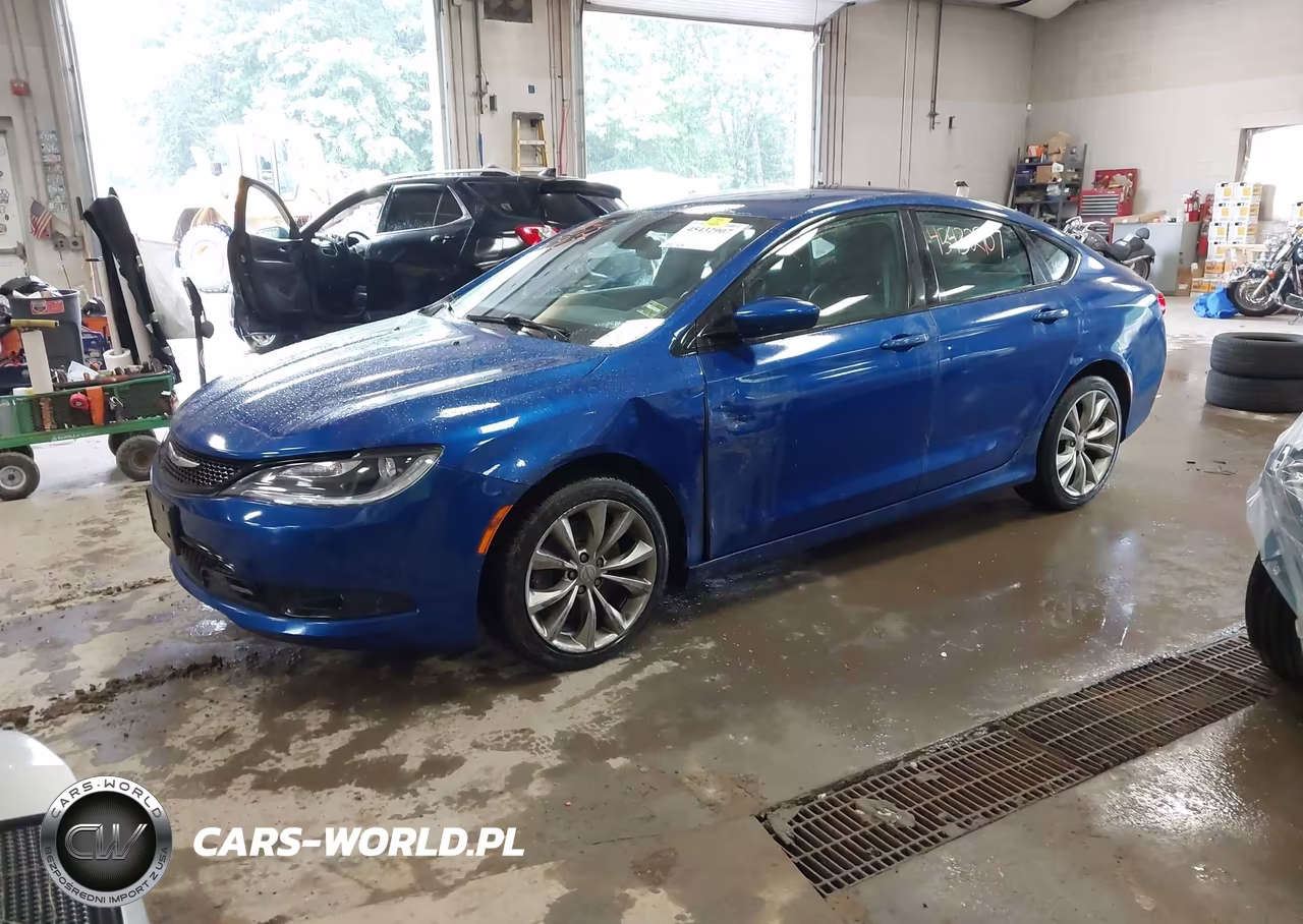 2015 Chrysler 200 S VIN:1C3CCCBG8FN528658 - 2