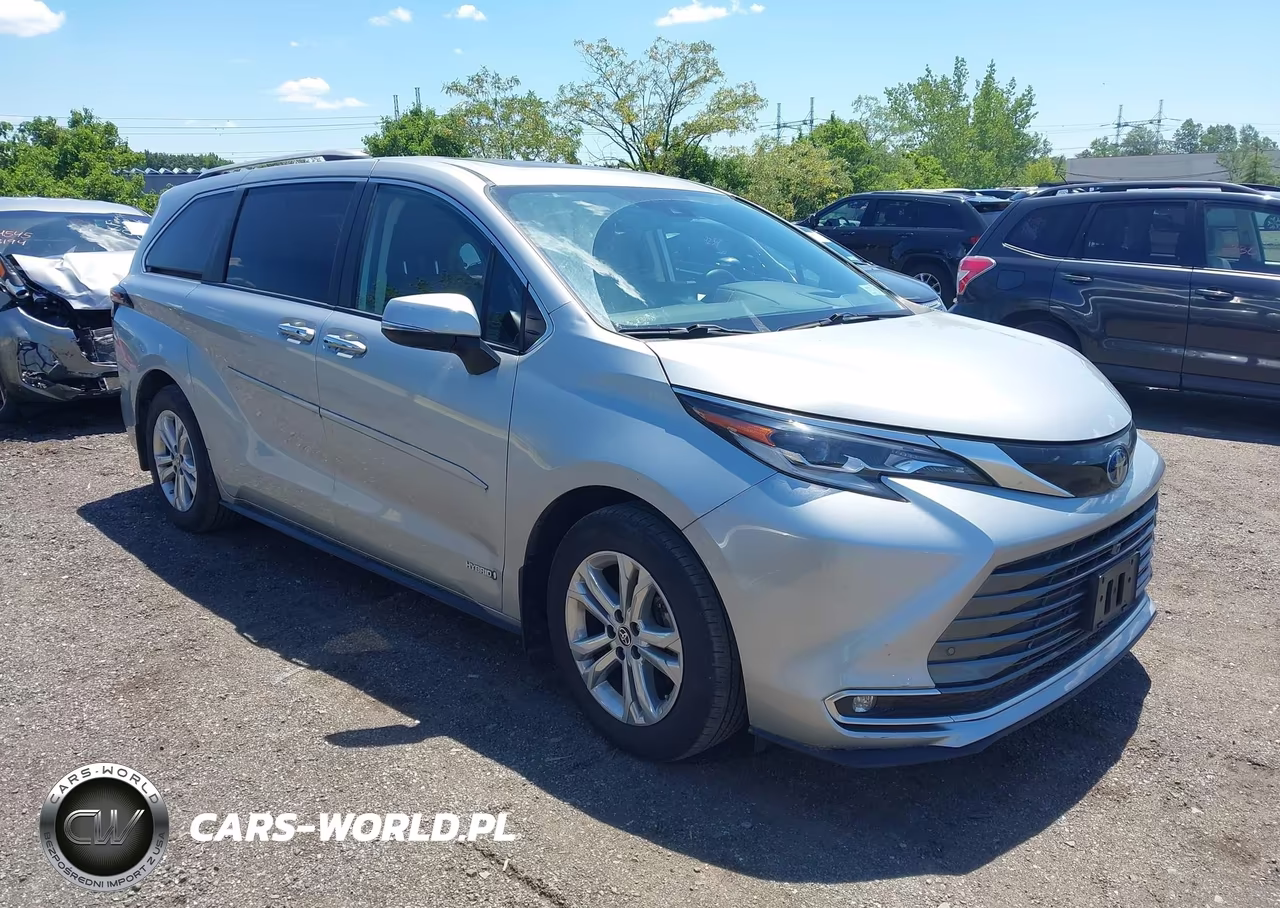 2021 Toyota Sienna Platinum