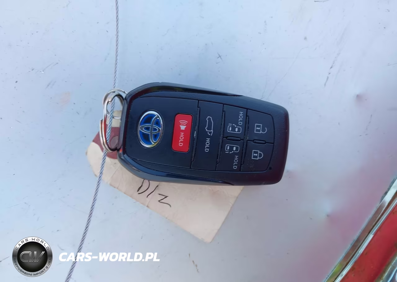 2021 Toyota Sienna Platinum VIN:5TDESKFC1MS013016 - 11