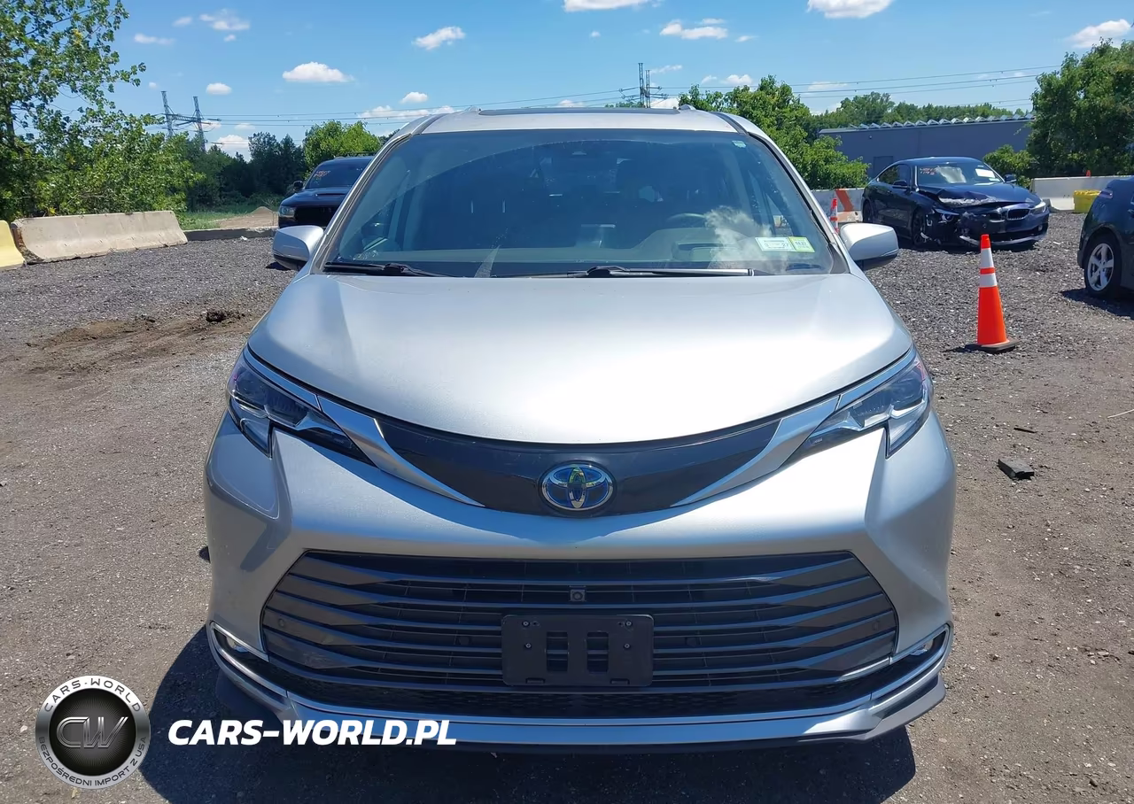 2021 Toyota Sienna Platinum VIN:5TDESKFC1MS013016 - 12
