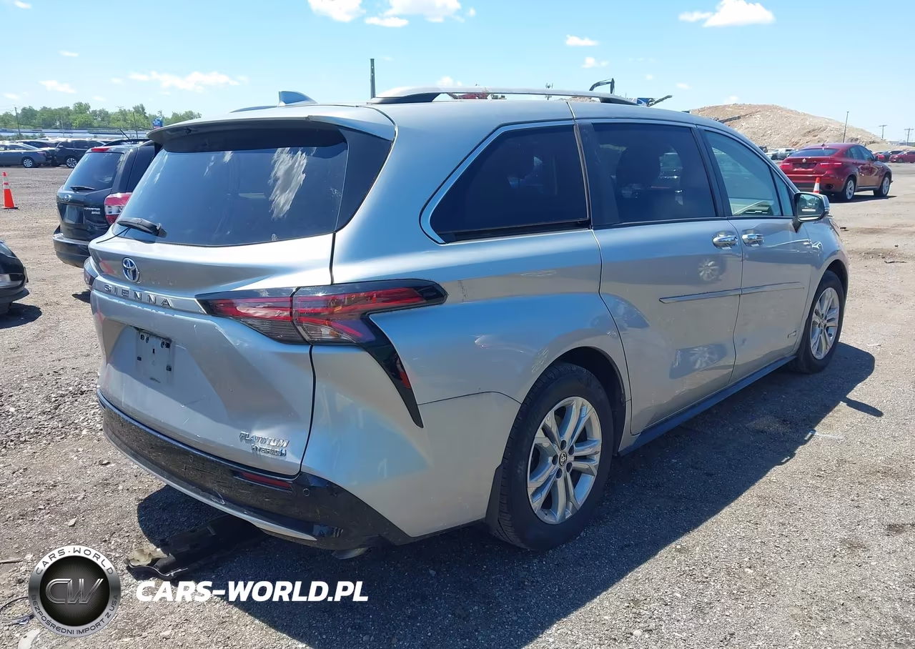 2021 Toyota Sienna Platinum VIN:5TDESKFC1MS013016 - 4