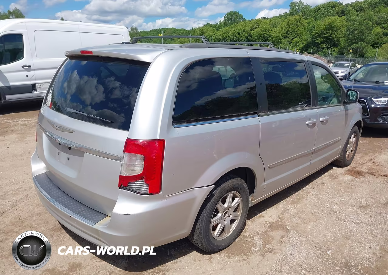2012 Chrysler Town & Country Touring VIN:2C4RC1BG0CR309086 - 4