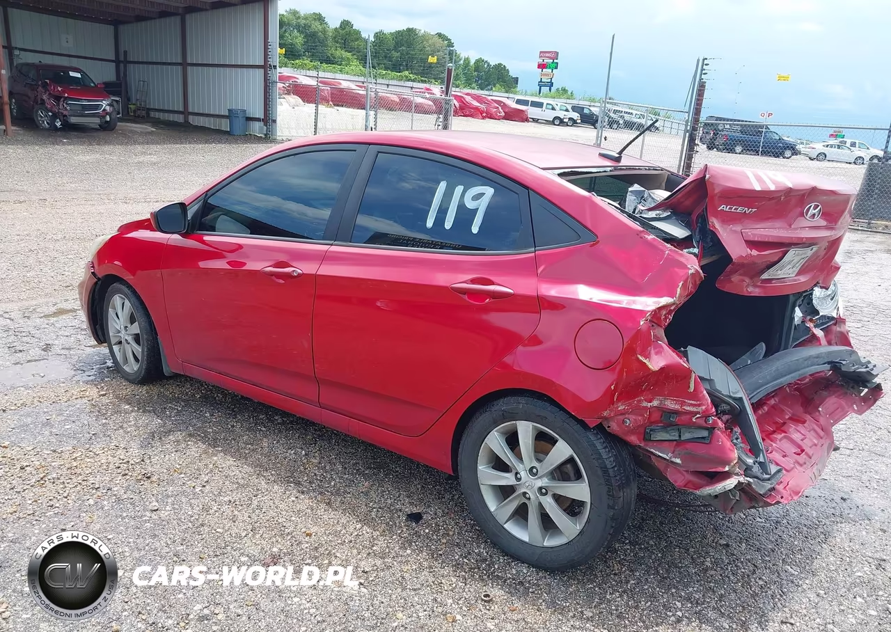 2012 Hyundai Accent Gls VIN:KMHCU4AE4CU263670 - 3