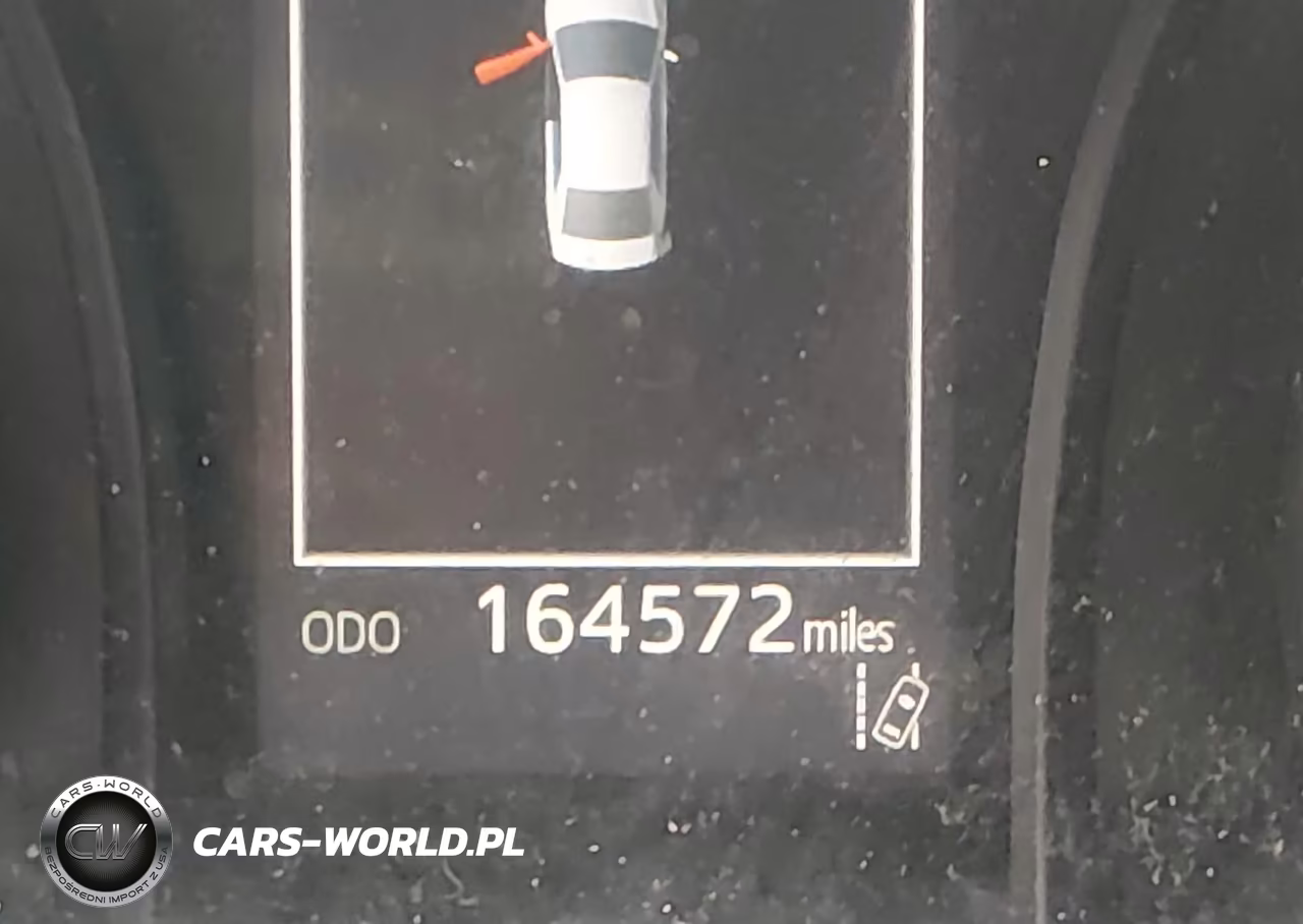 2019 Toyota Camry Le VIN:4T1B11HK2KU255113 - 14