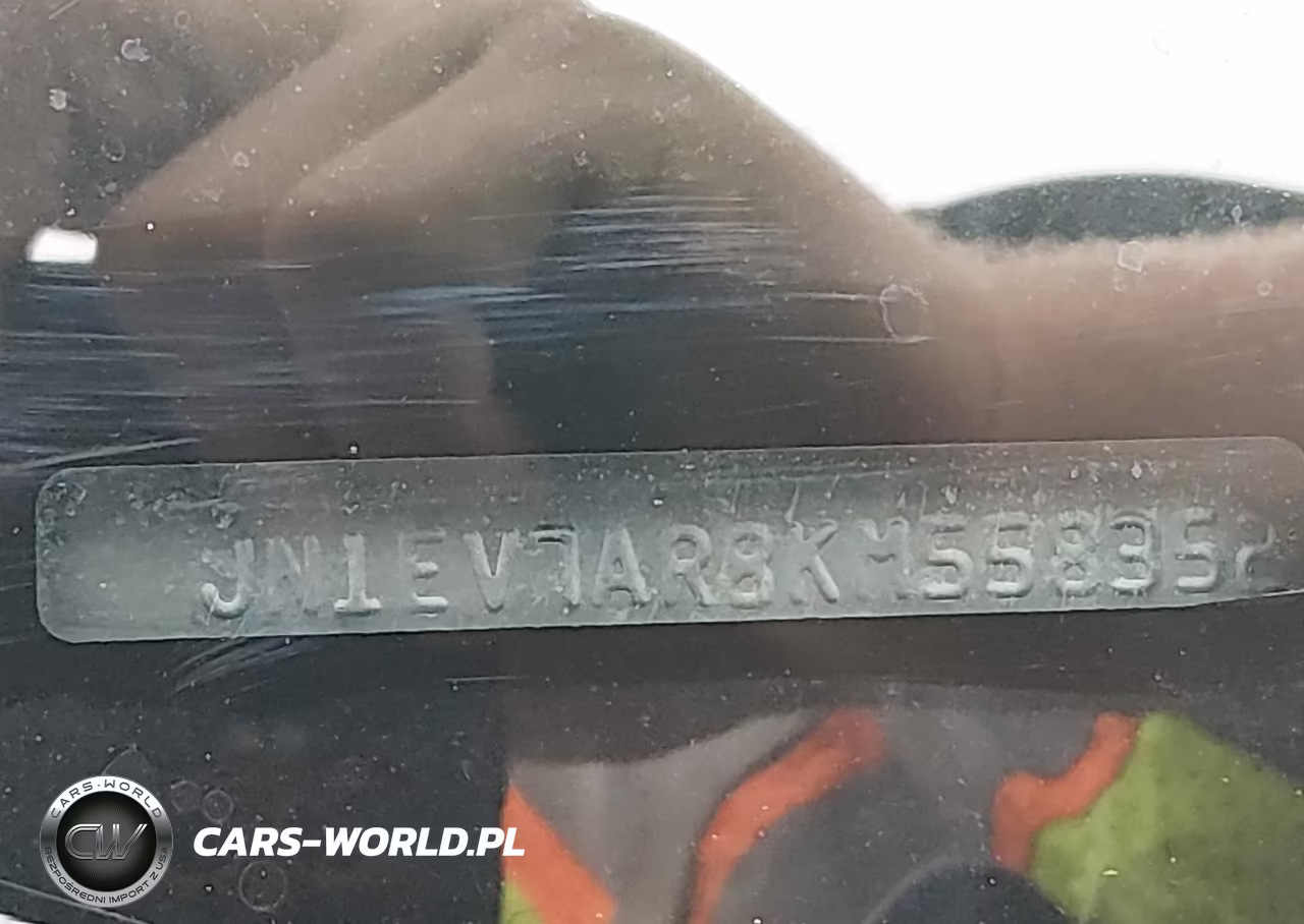 2019 Infiniti Q50 3.0T Luxe VIN:JN1EV7AR8KM558352 - 9