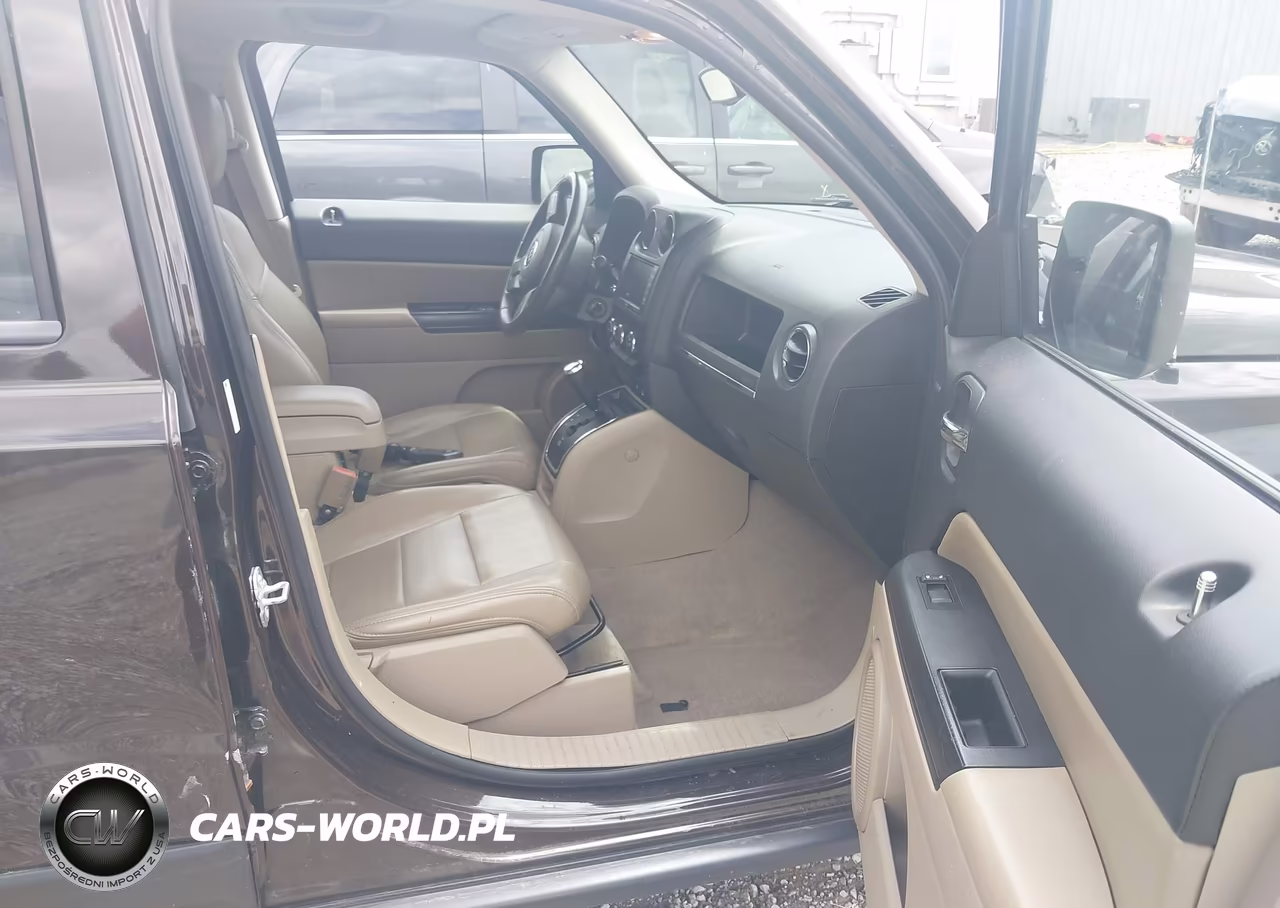 2014 Jeep Patriot High Altitude VIN:1C4NJPFA6ED715411 - 5