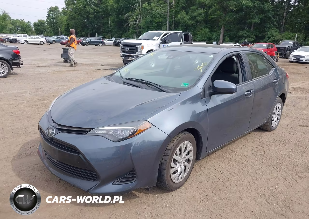 2018 Toyota Corolla Le VIN:2T1BURHE1JC974255 - 2