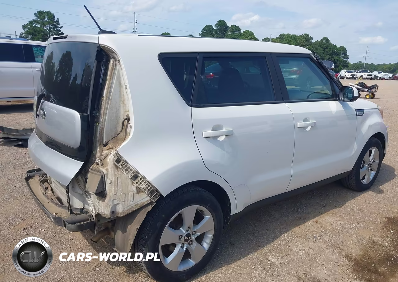 2018 Kia Soul VIN:KNDJN2A2XJ7558870 - 4