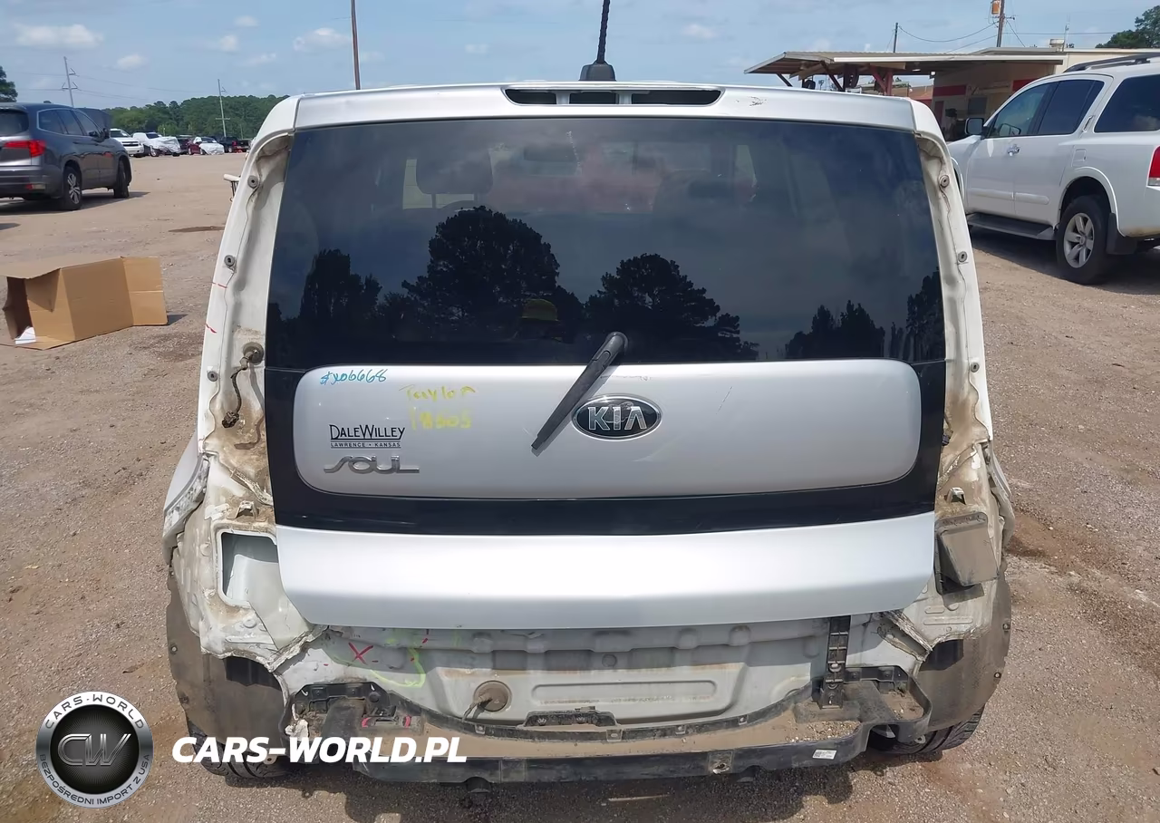 2018 Kia Soul VIN:KNDJN2A2XJ7558870 - 6