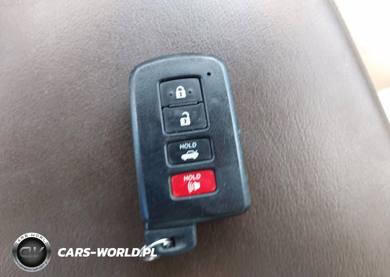 2013 Toyota Avalon Hybrid Limited VIN:4T1BD1EB8DU004949 - 11