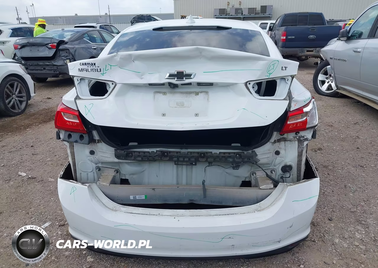 2018 Chevrolet Malibu Lt VIN:1G1ZD5ST6JF208035 - 17