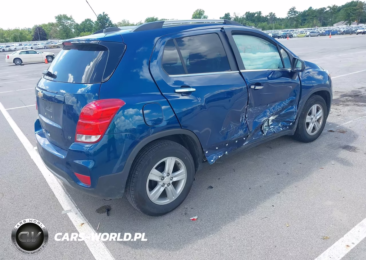 2020 Chevrolet Trax Fwd Lt VIN:3GNCJLSB9LL300211 - 4