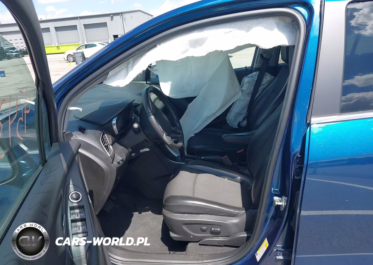 2020 Chevrolet Trax Fwd Lt VIN:3GNCJLSB9LL300211 - 5