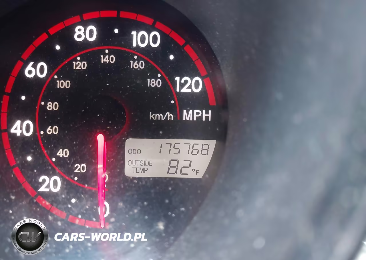 2007 Pontiac Vibe VIN:5Y2SL65847Z420335 - 7