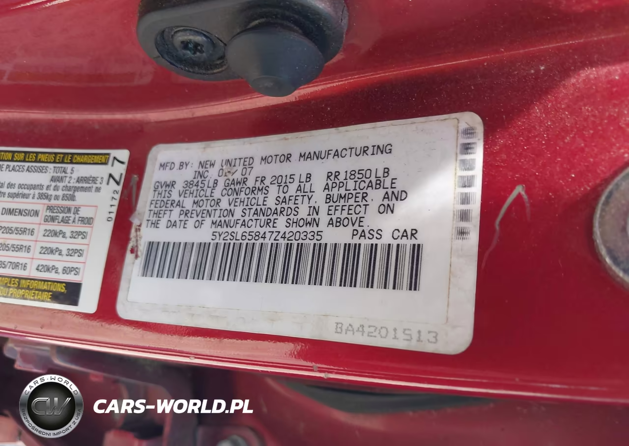 2007 Pontiac Vibe VIN:5Y2SL65847Z420335 - 9