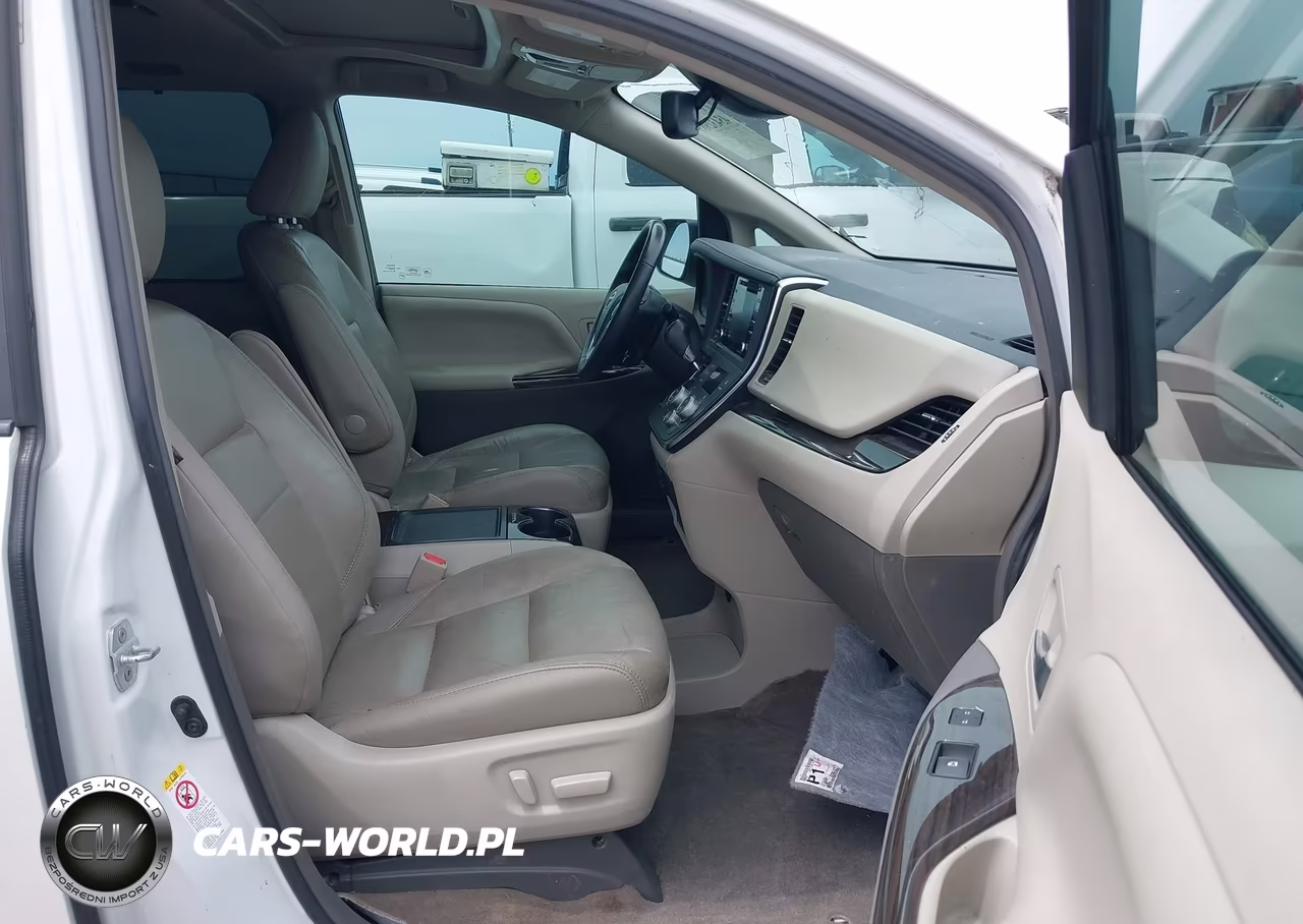 2018 Toyota Sienna Xle 8 Passenger VIN:5TDYZ3DC4JS934983 - 5