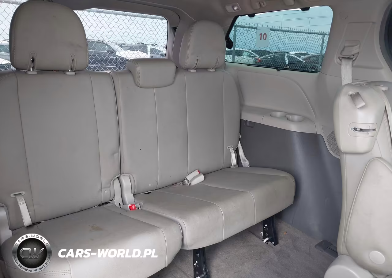 2018 Toyota Sienna Xle 8 Passenger VIN:5TDYZ3DC4JS934983 - 8