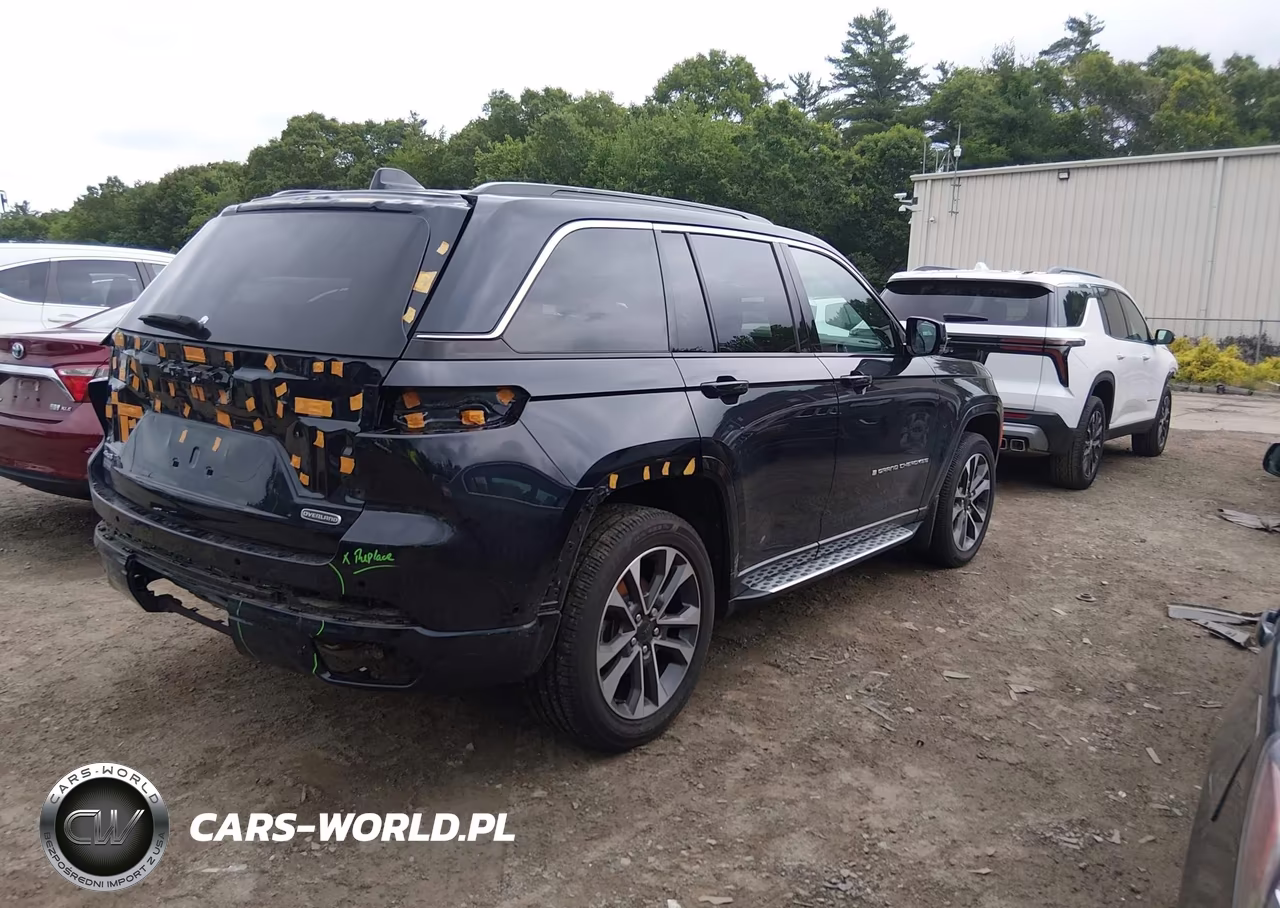 2024 Jeep Grand Cherokee Overland 4X4 VIN:1C4RJHDG4R8621783 - 4