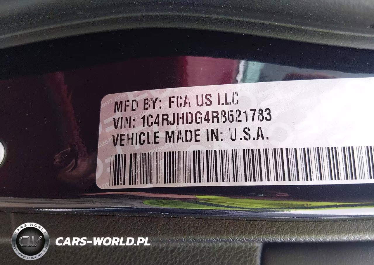 2024 Jeep Grand Cherokee Overland 4X4 VIN:1C4RJHDG4R8621783 - 9