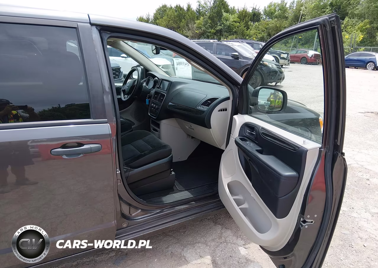 2019 Dodge Grand Caravan Se VIN:2C4RDGBG1KR671085 - 5