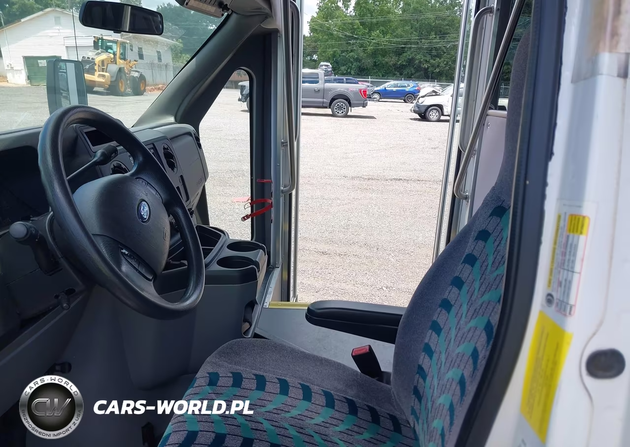 2013 Ford E-450 Cutaway VIN:1FDFE4FS7DDB19430 - 6