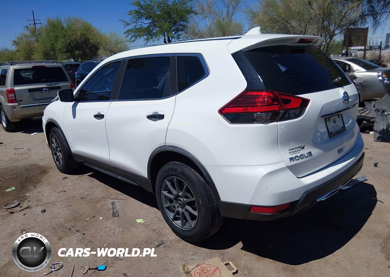 2017 Nissan Rogue S VIN:KNMAT2MT1HP608303 - 3