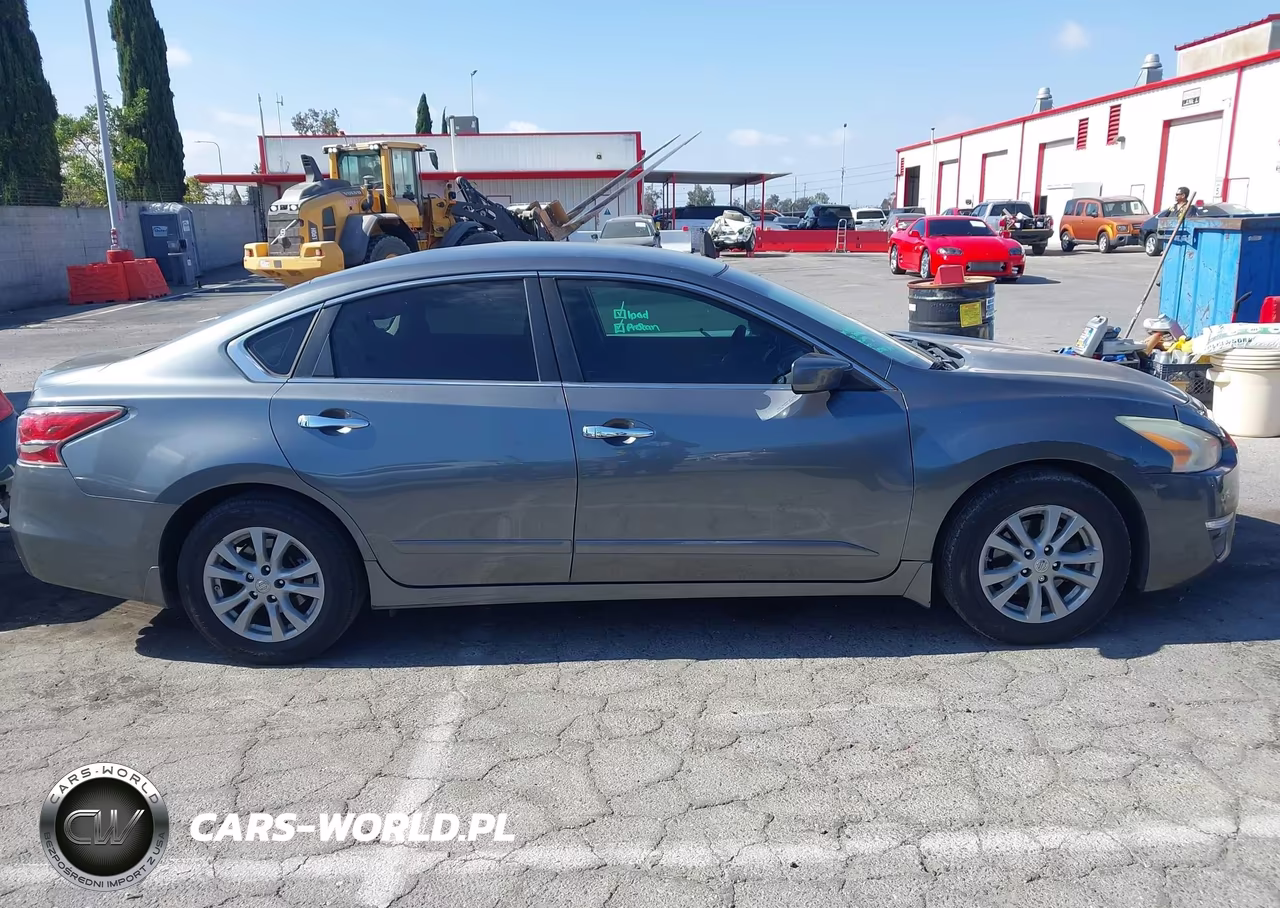 2014 Nissan Altima 2.5 S VIN:1N4AL3AP8EN356298 - 13