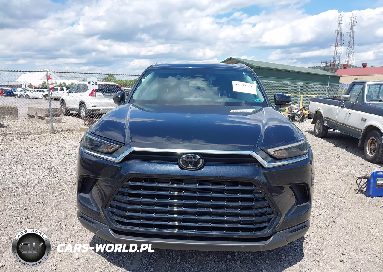 2025 Toyota Grand Highlander Hybrid Xle VIN:5TDACAB5XSS033999 - 12