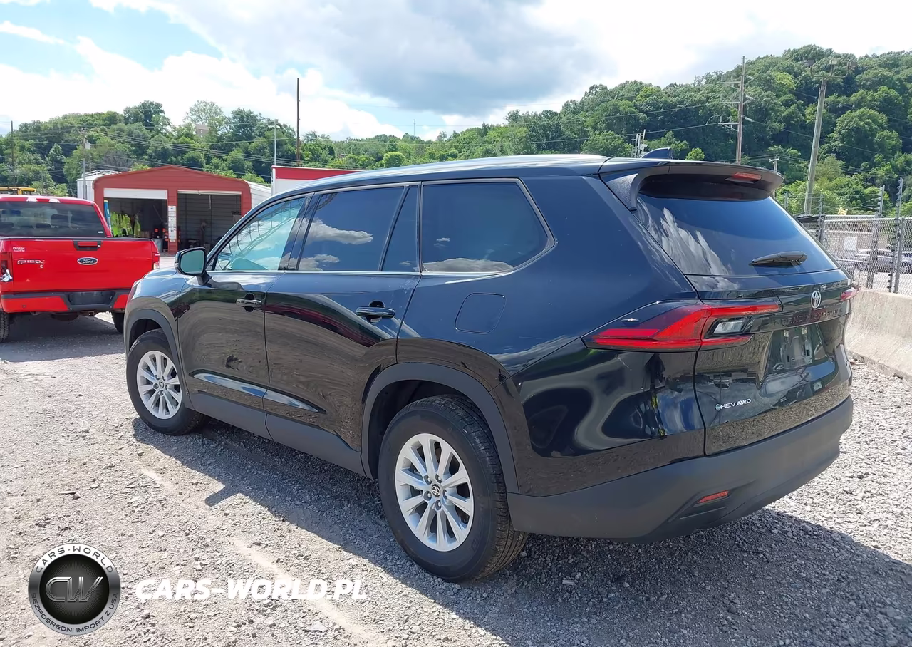 2025 Toyota Grand Highlander Hybrid Xle VIN:5TDACAB5XSS033999 - 3