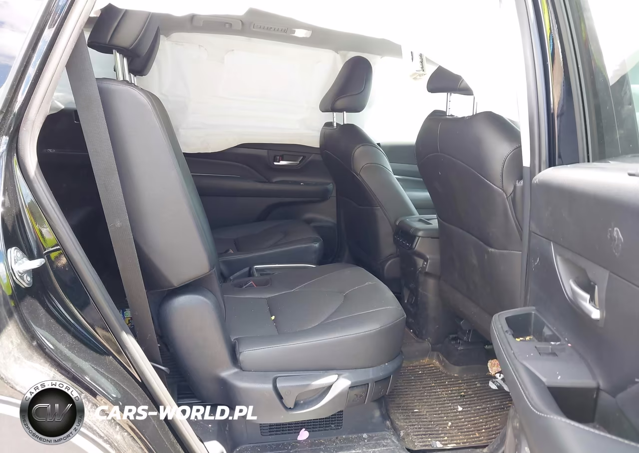 2025 Toyota Grand Highlander Hybrid Xle VIN:5TDACAB5XSS033999 - 8