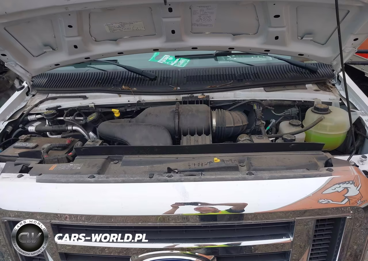 2020 Ford E-350 Cutaway VIN:1FDWE3FS3KDC47655 - 10