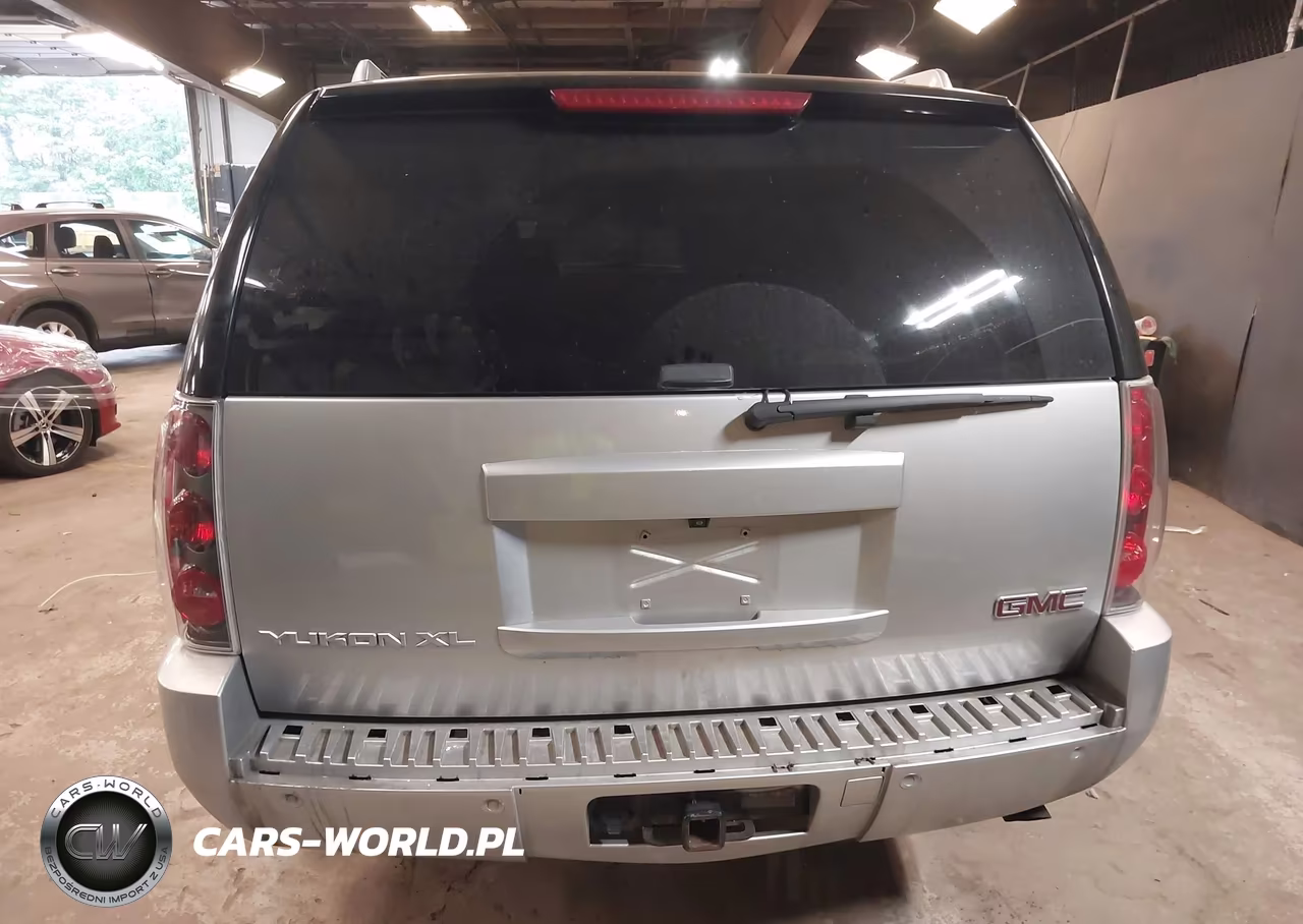 2014 GMC Yukon Xl 1500 Denali VIN:1GKS2MEF1ER176229 - 17