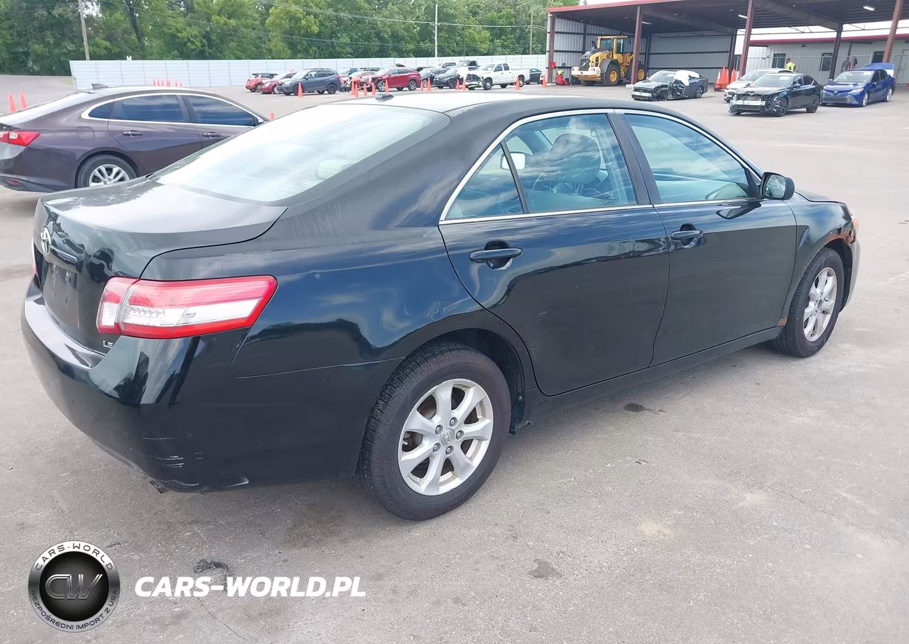 2011 Toyota Camry Le VIN:4T4BF3EK8BR168937 - 4