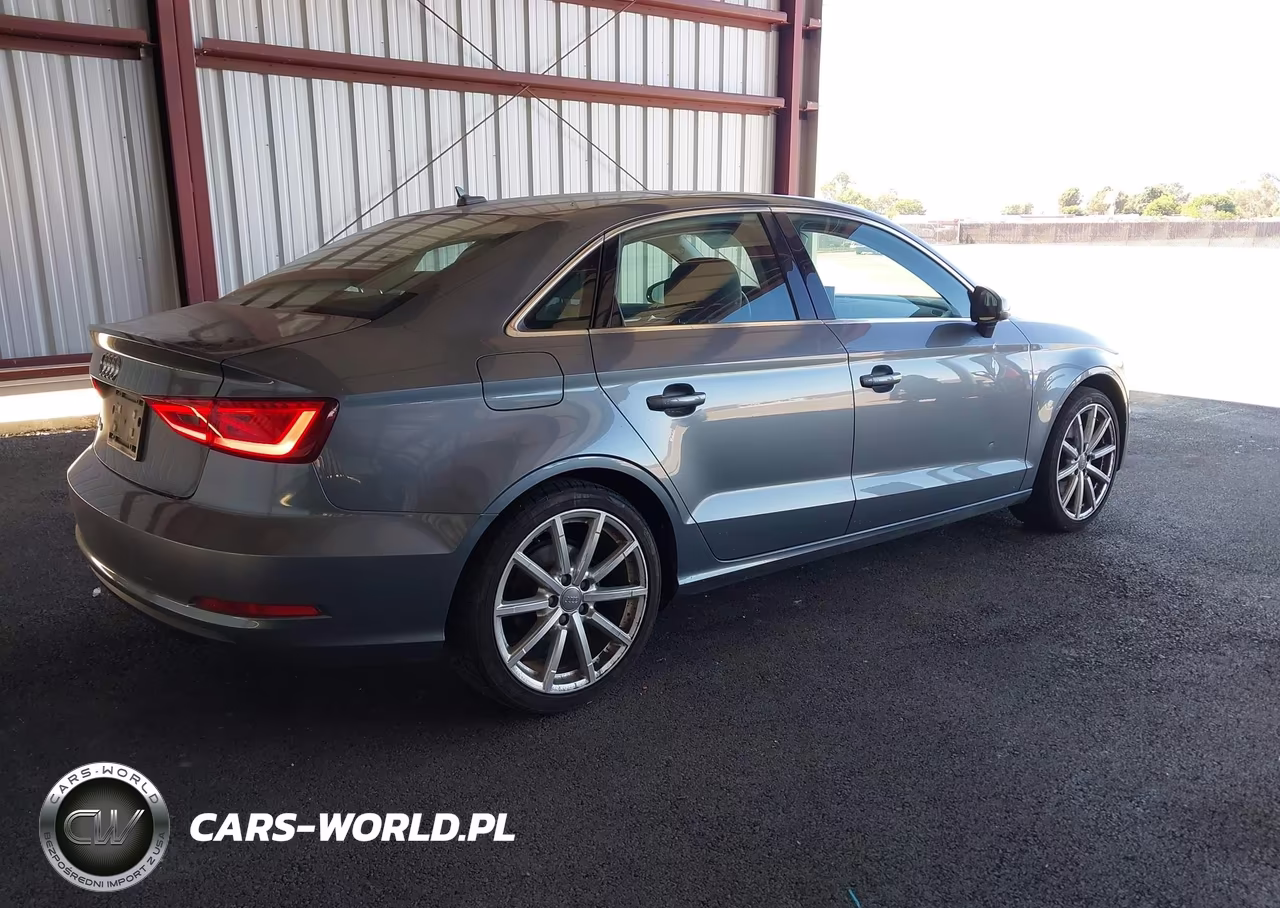 2015 Audi A3 1.8T Premium VIN:WAUCCGFFXF1001343 - 4