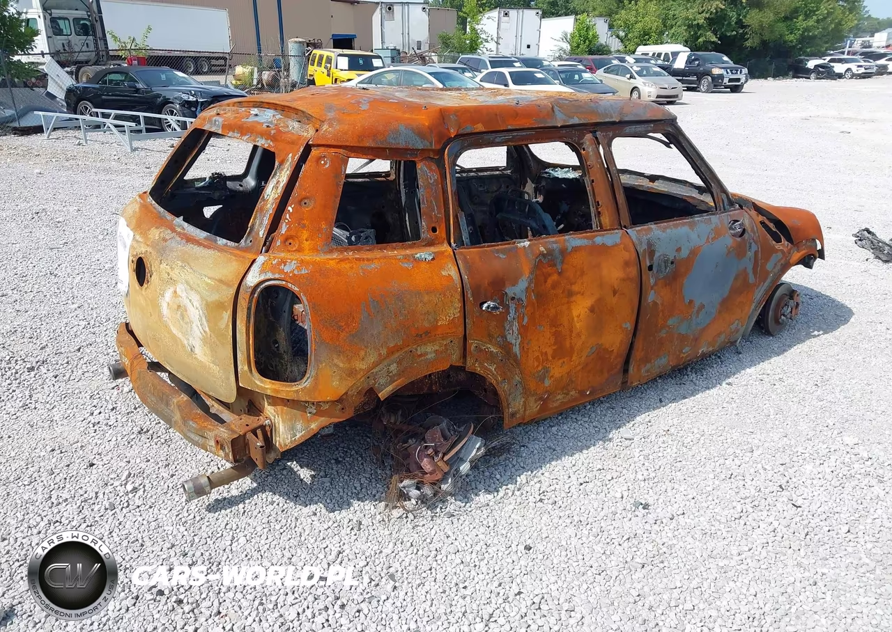 2011 Mini Cooper S Countryman VIN:WMWZC5C5XBWH99434 - 4