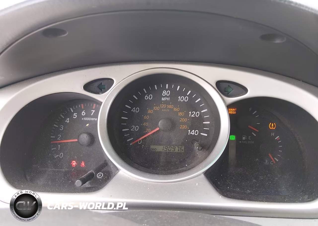 2007 Toyota Highlander V6 (2 Rows) (A5) VIN:JTEGP21A970141054 - 7