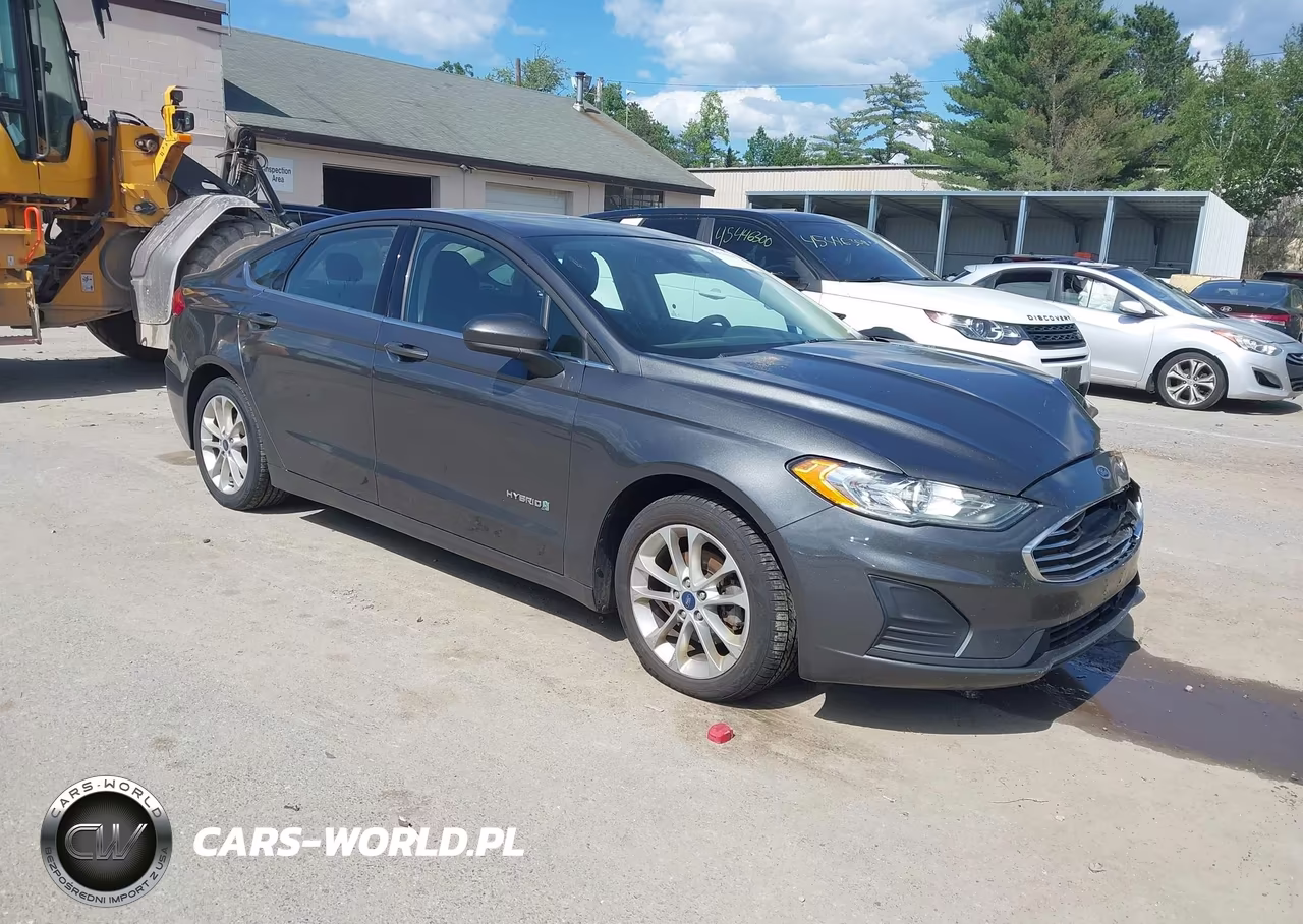 2019 Ford Fusion Hybrid Se