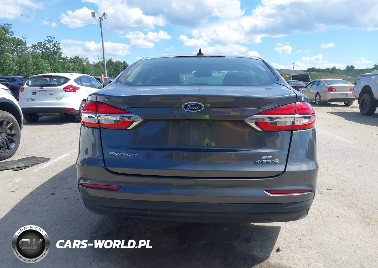 2019 Ford Fusion Hybrid Se VIN:3FA6P0LU7KR156954 - 16