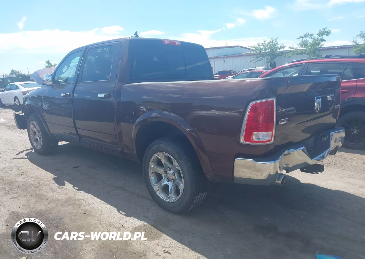 2013 Ram 1500 Laramie VIN:1C6RR7NT4DS638617 - 3