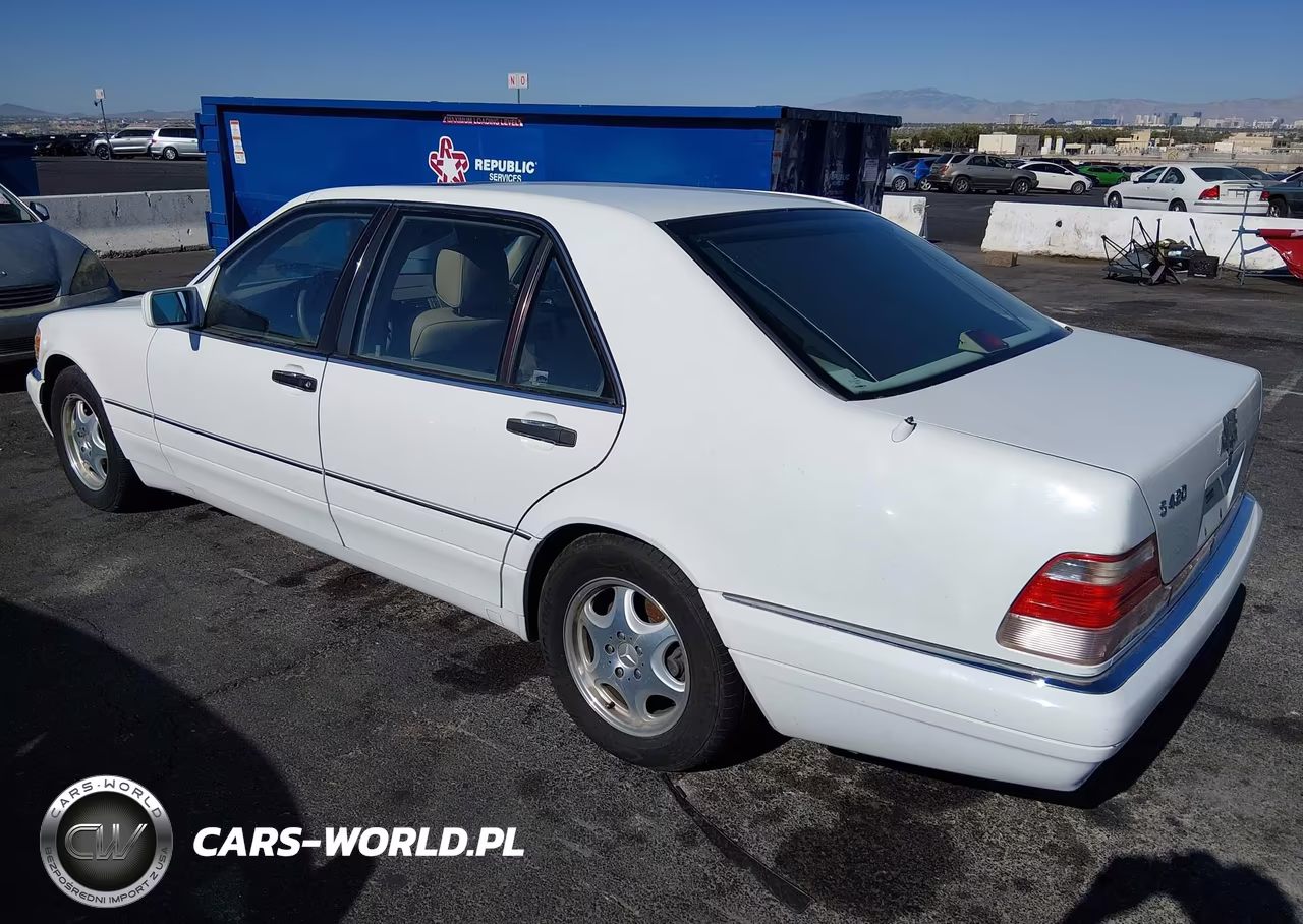 1998 Mercedes-Benz S 420 VIN:WDBGA43GXWA381272 - 3