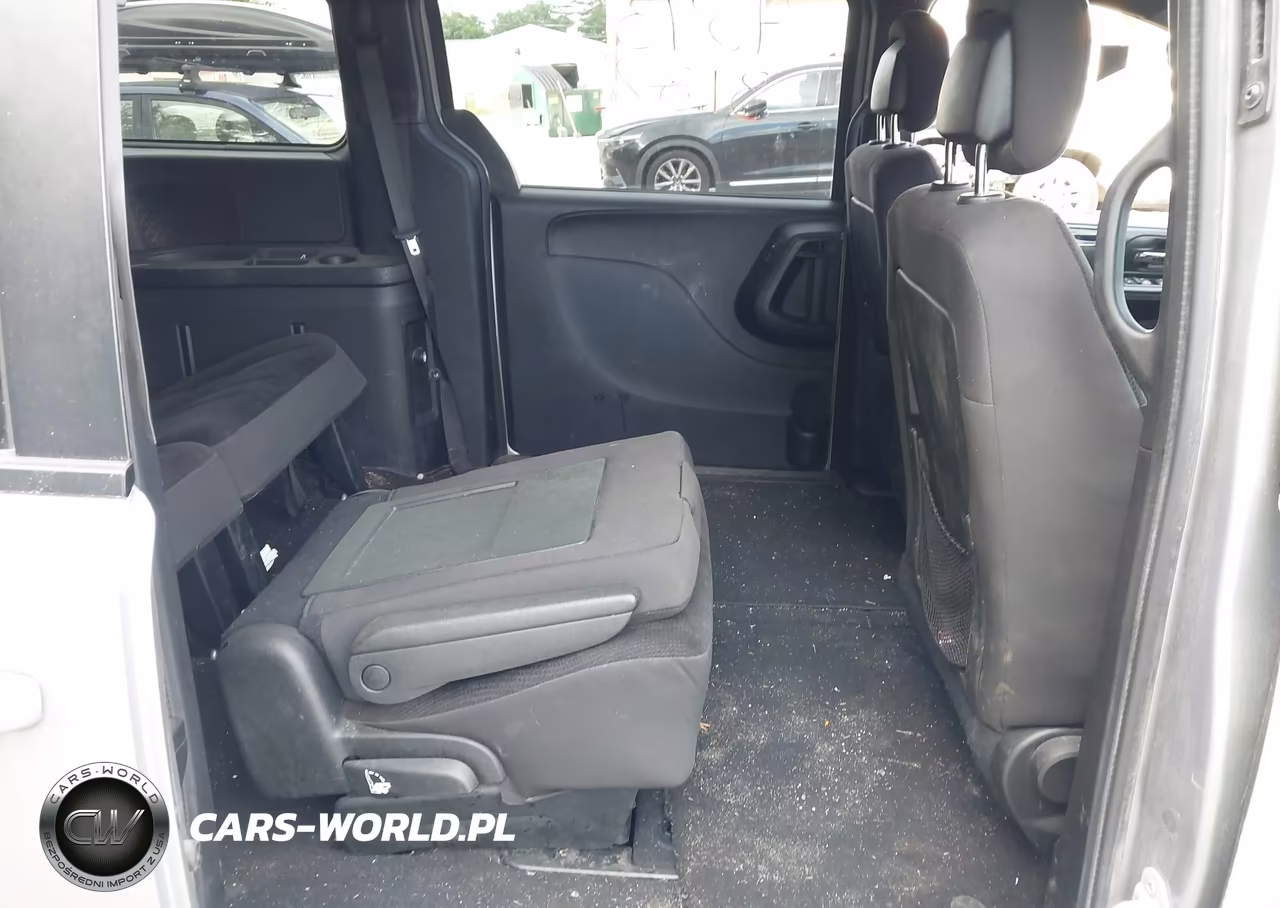 2017 Dodge Grand Caravan Se Plus VIN:2C4RDGBG8HR843752 - 8