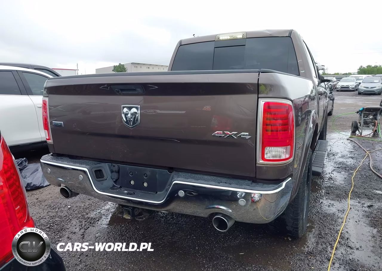 2018 Ram 1500 Laramie 4X4 5'7 Box VIN:1C6RR7NM3JS353900 - 16