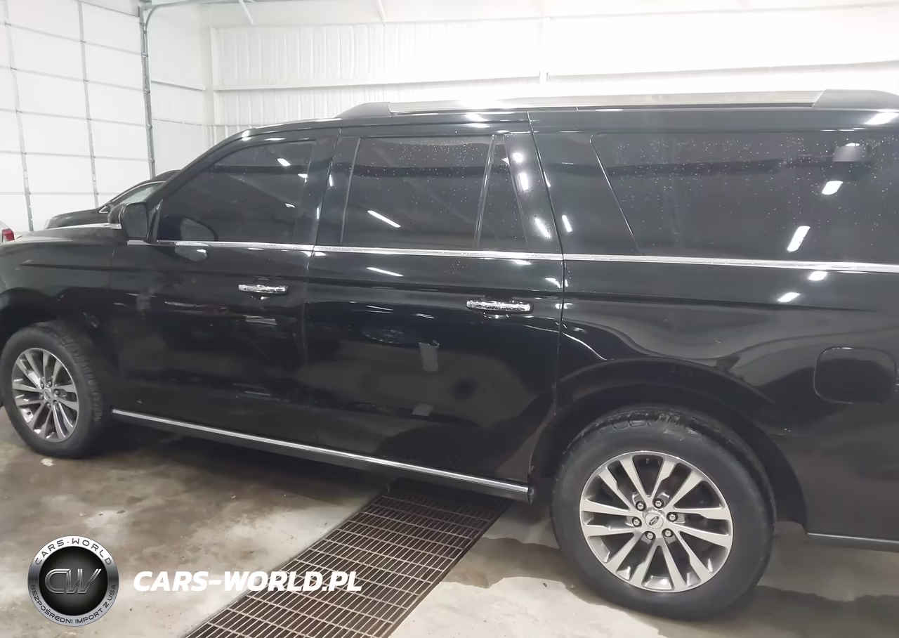 2018 Ford Expedition Max Limited VIN:1FMJK1KT2JEA25008 - 14