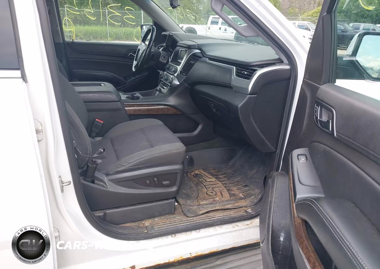 2015 Chevrolet Suburban Ls VIN:1GNSKHKC8FR231622 - 5