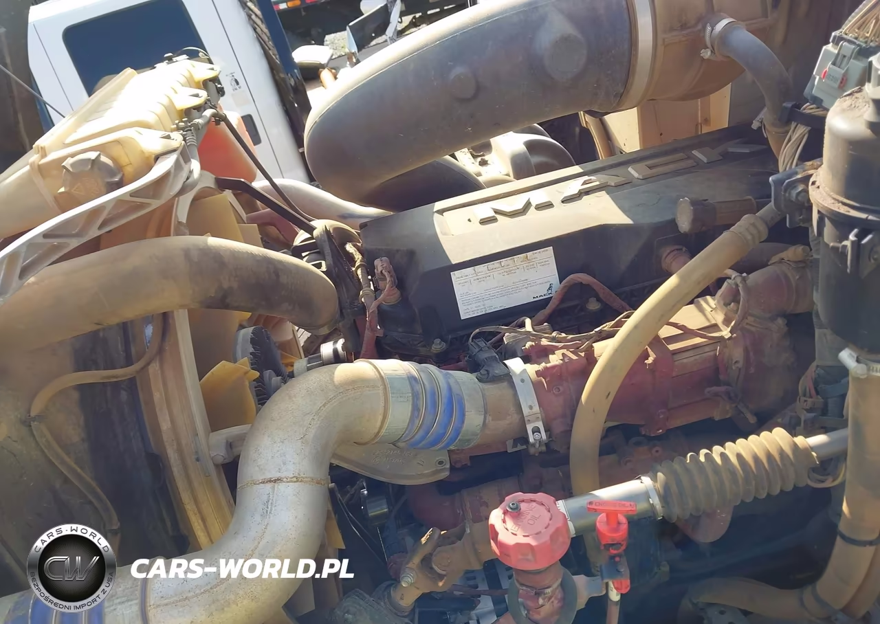2020 Mack Granite VIN:1M2GR2GC6LM019127 - 9