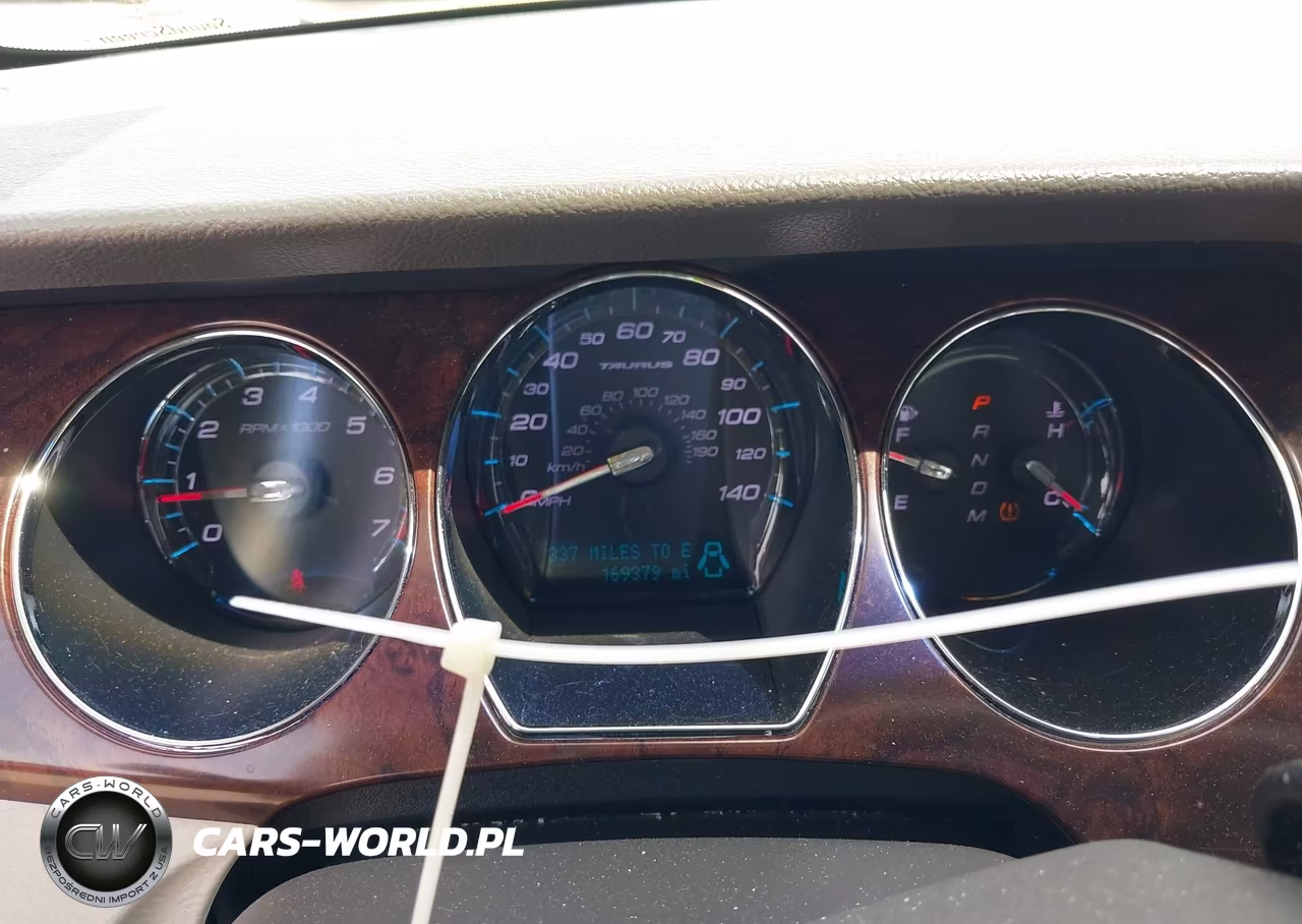 2011 Ford Taurus Limited VIN:1FAHP2FW4BG141630 - 7