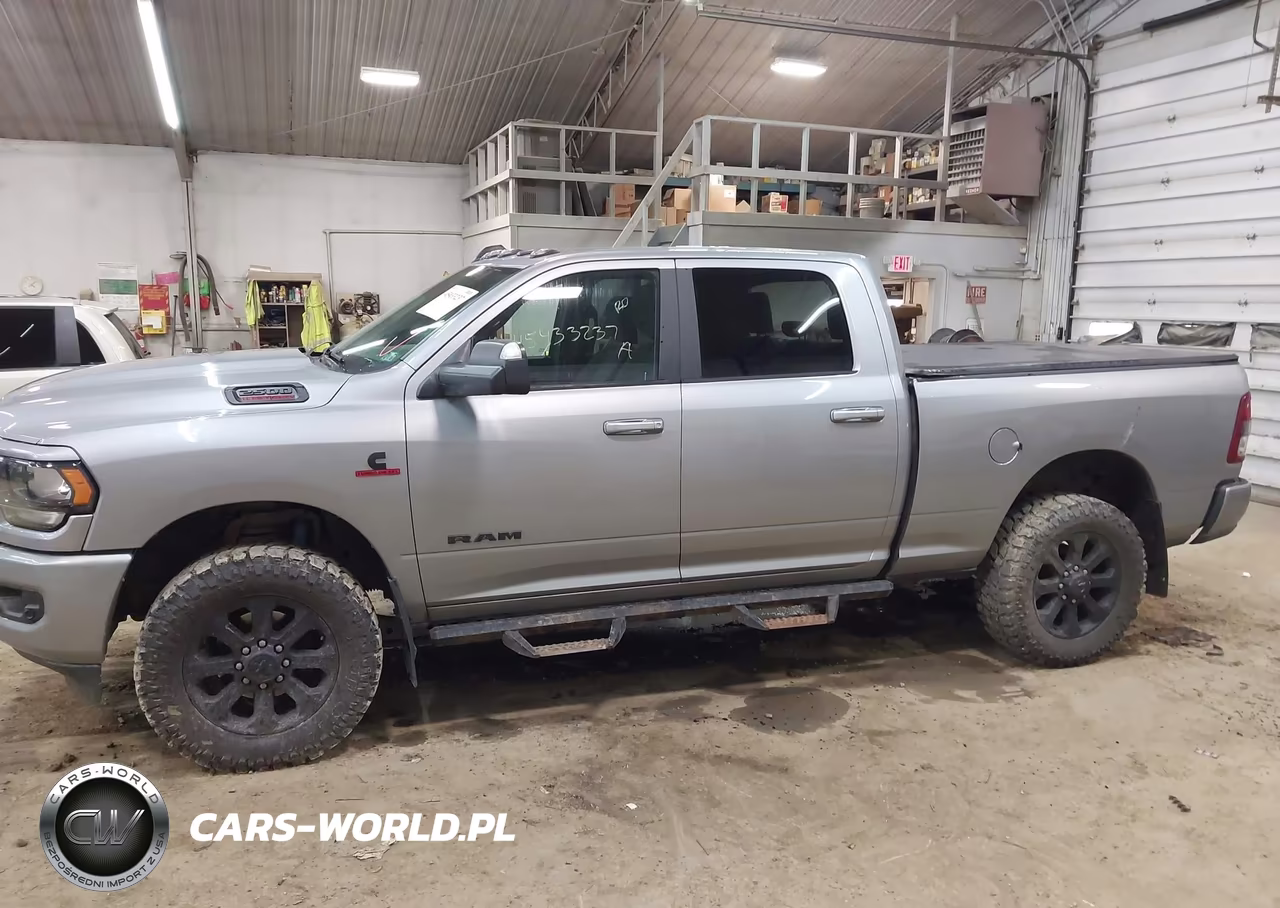 2021 Ram 2500 VIN:3C6UR5DL1MG545139 - 14
